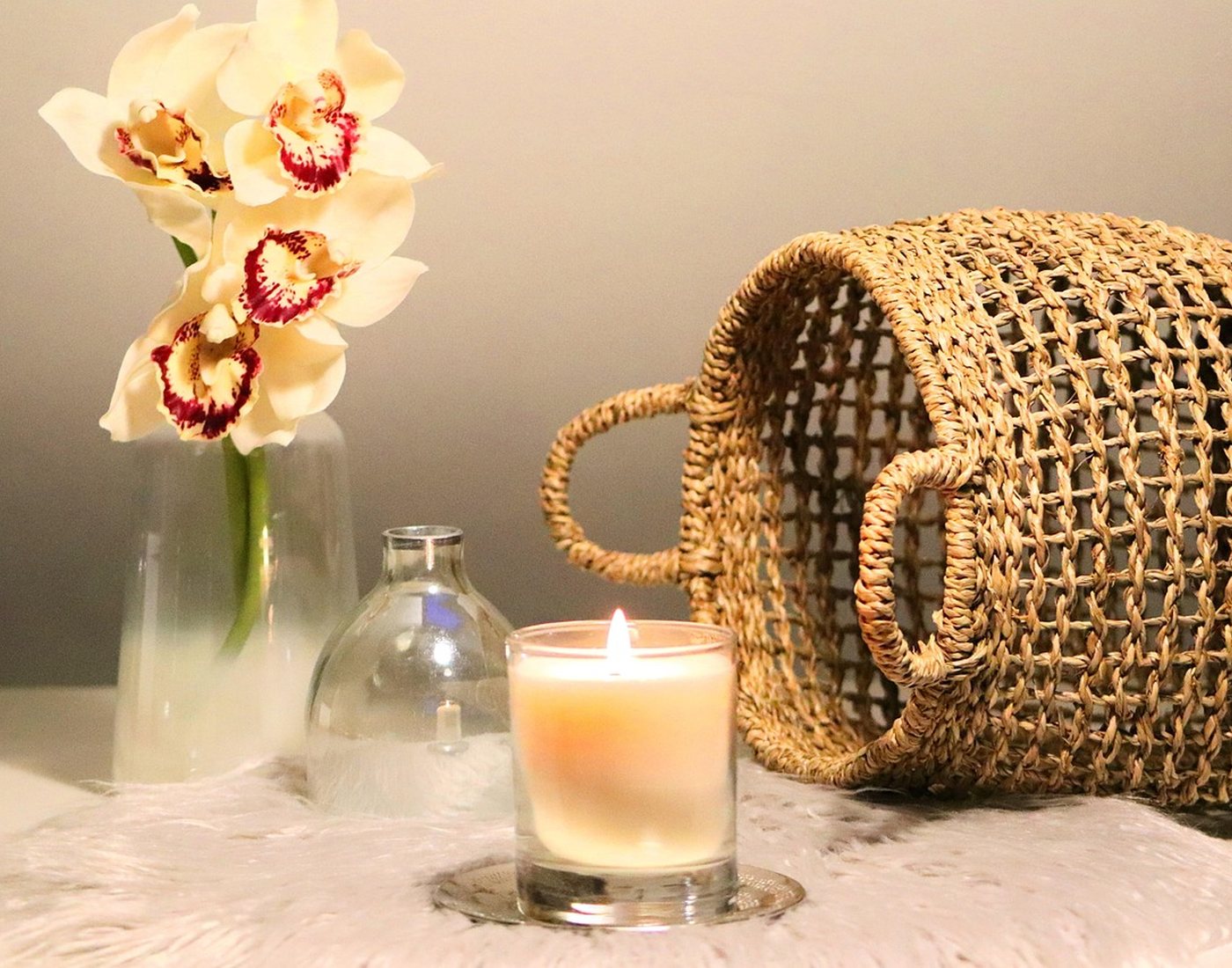 Orchidées et bougie, ambiance de détente